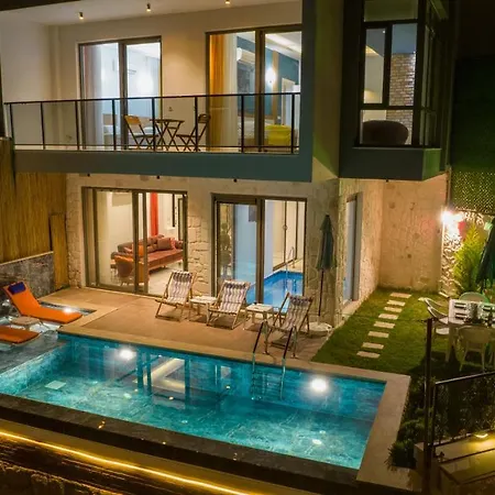 Hotel Aula 4*